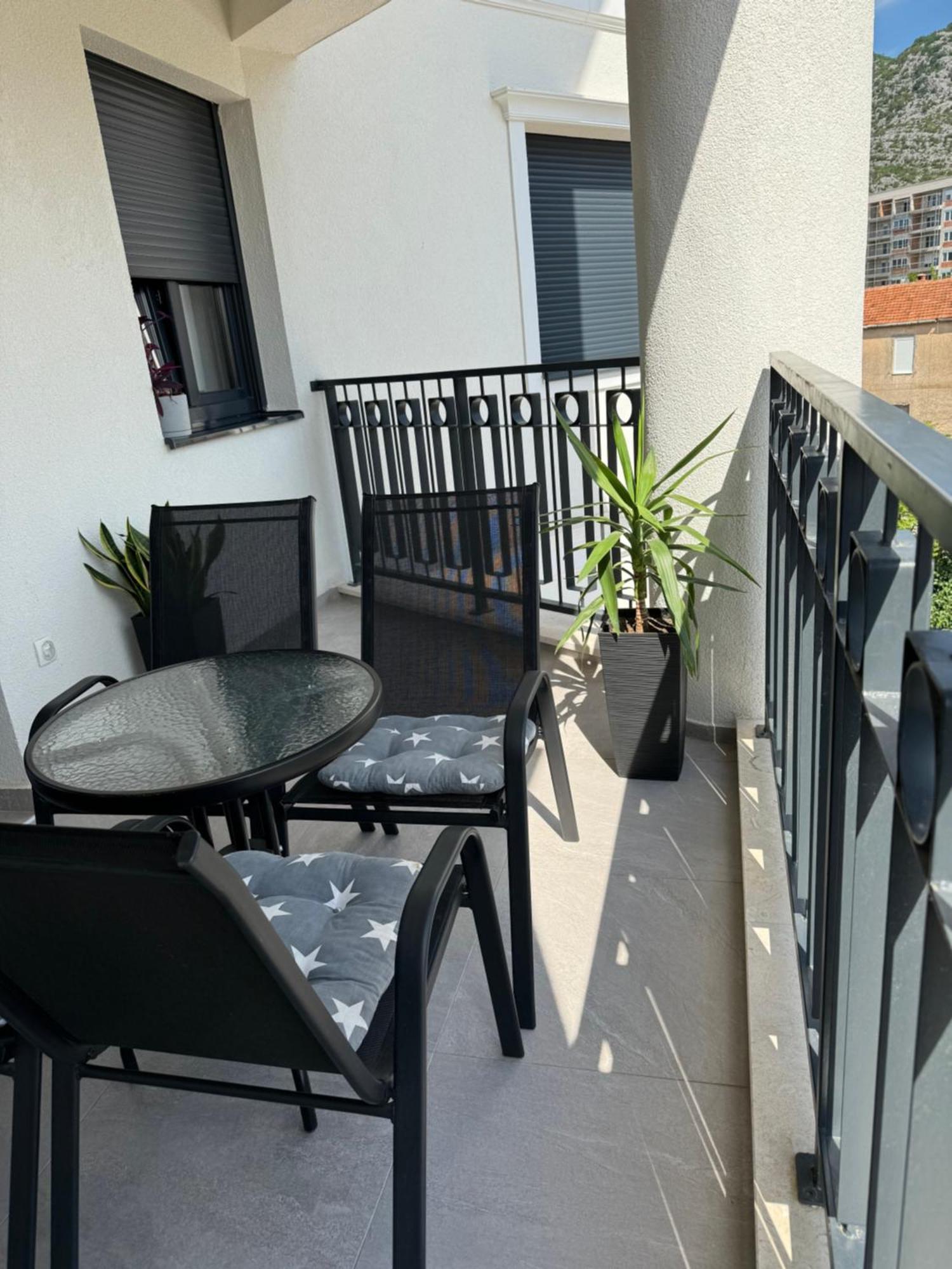 Apartman Porto Требине Екстериор снимка