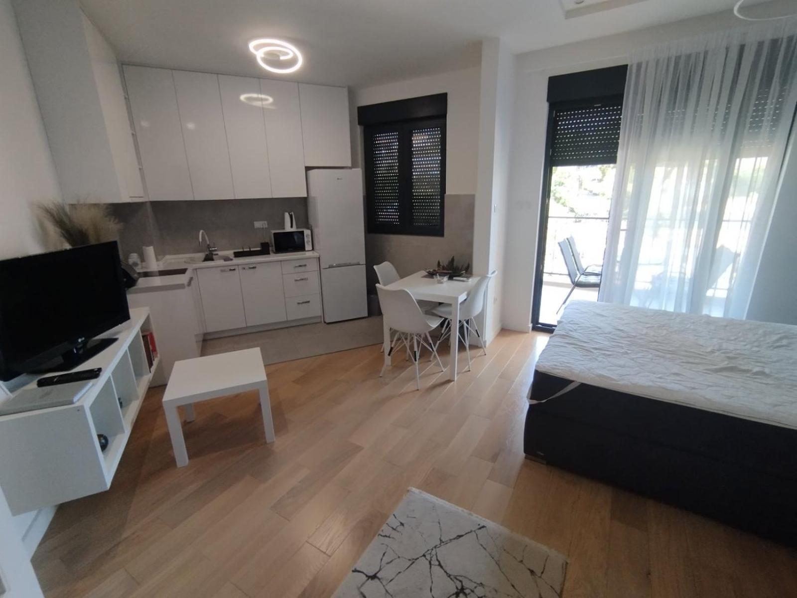 Apartman Porto Требине Екстериор снимка